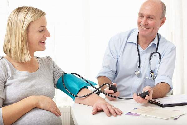 Tăng huyết áp thai kỳ là gì?